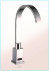 Grifo de sensor para lavaplatos
